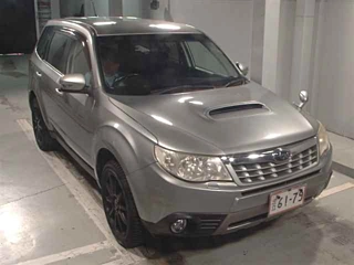 SUBARU FORESTER 2010