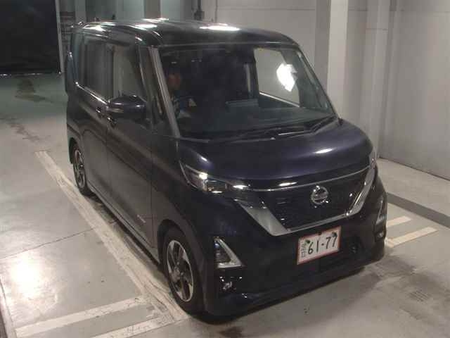 NISSAN ROOX 2020