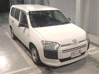 TOYOTA PROBOX 2016