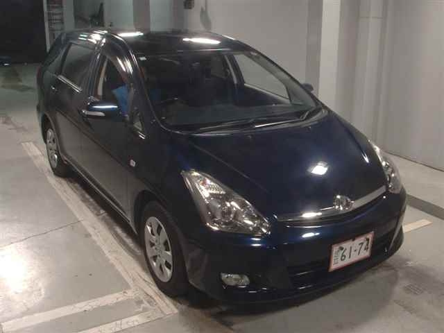 TOYOTA WISH 2008