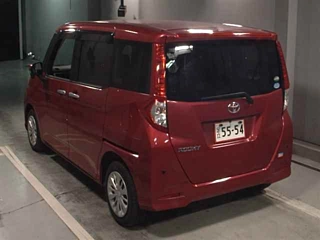 TOYOTA ROOMY 2017
