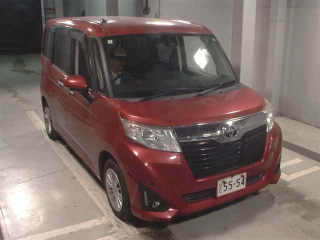 TOYOTA ROOMY 2017