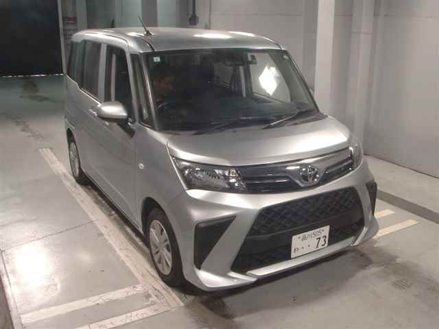 TOYOTA ROOMY 2023