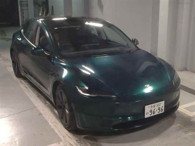 TESLA MODEL3 2024