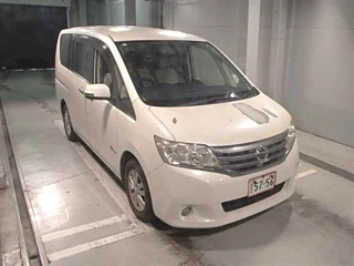 NISSAN SERENA 2013