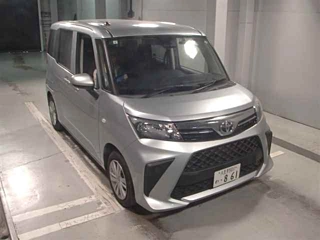 TOYOTA ROOMY 2023