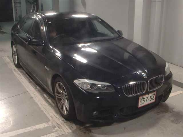 BMW 5 SERIES 2012