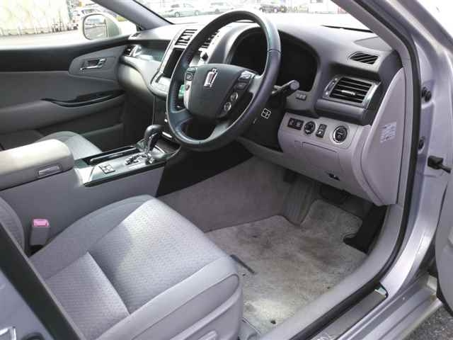 TOYOTA CROWN 2008