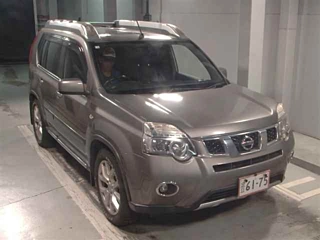 NISSAN X-TRAIL 2010