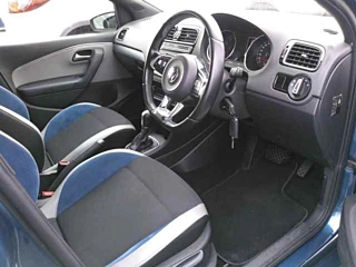 VOLKSWAGEN POLO 2014