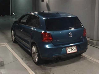 VOLKSWAGEN POLO 2014