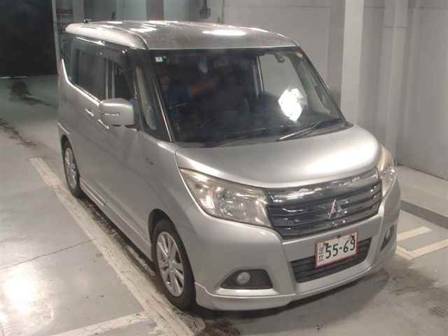 MITSUBISHI DELICA D2 2016