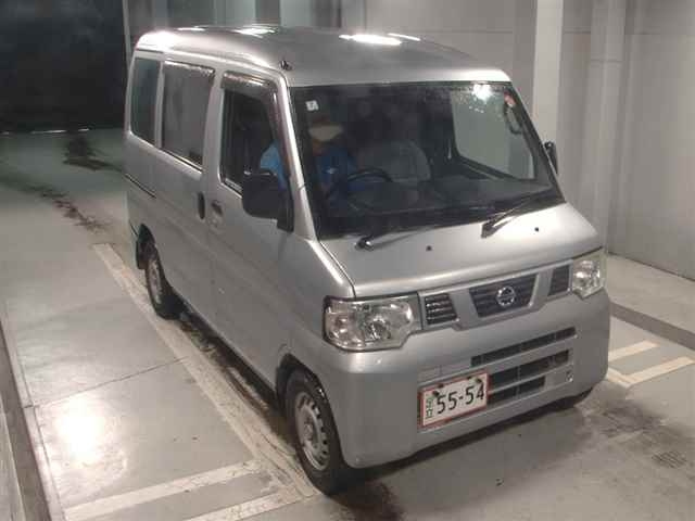 NISSAN CLIPPER VAN 2013