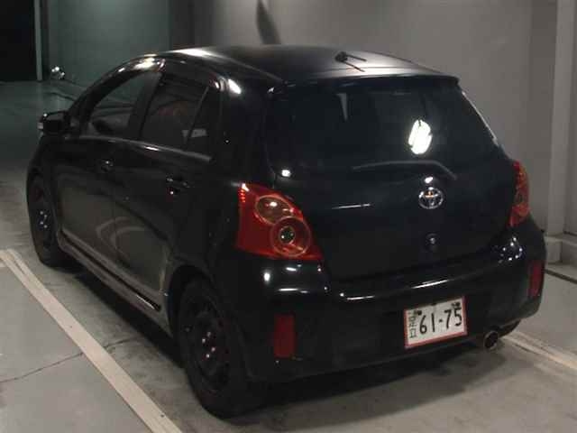 TOYOTA VITZ 2008