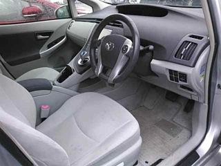 TOYOTA PRIUS 2010