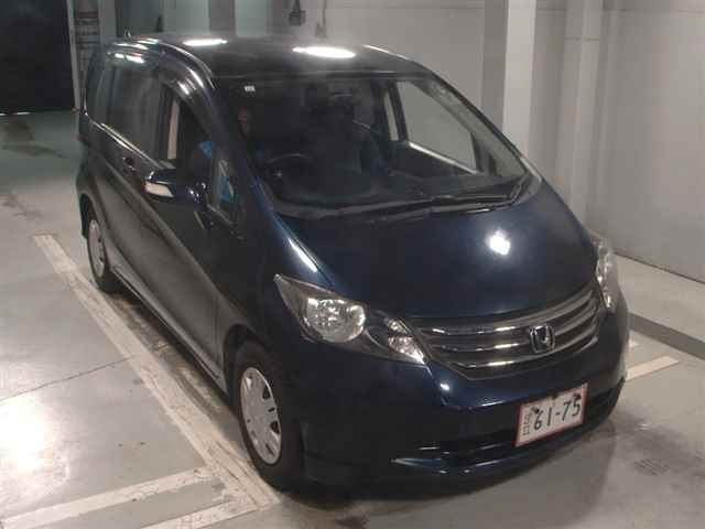 HONDA FREED 2009