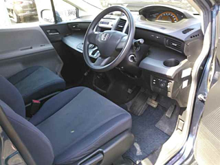 HONDA FREED 2009