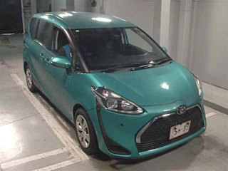 TOYOTA SIENTA 2021