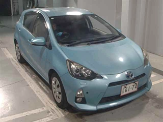 TOYOTA AQUA 2014