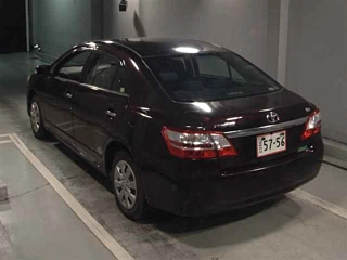 TOYOTA PREMIO 2010
