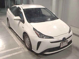 TOYOTA PRIUS 2019