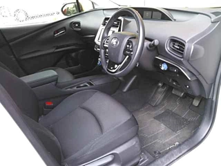 TOYOTA PRIUS 2019