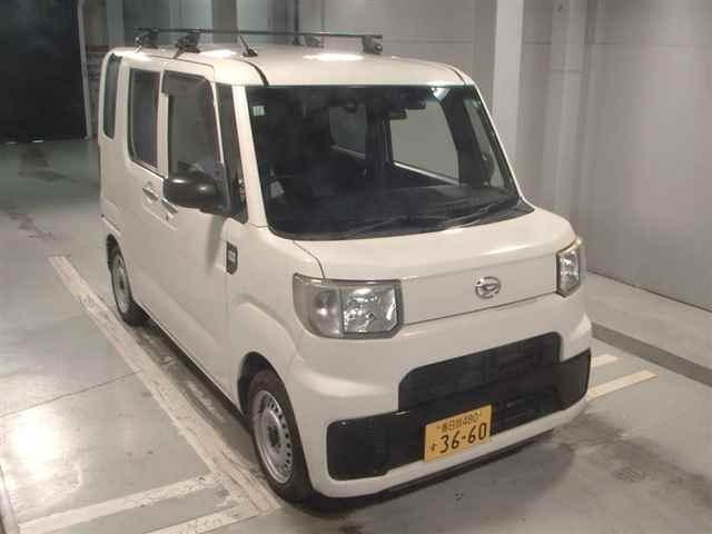 DAIHATSU HIJET CADDIE 2016