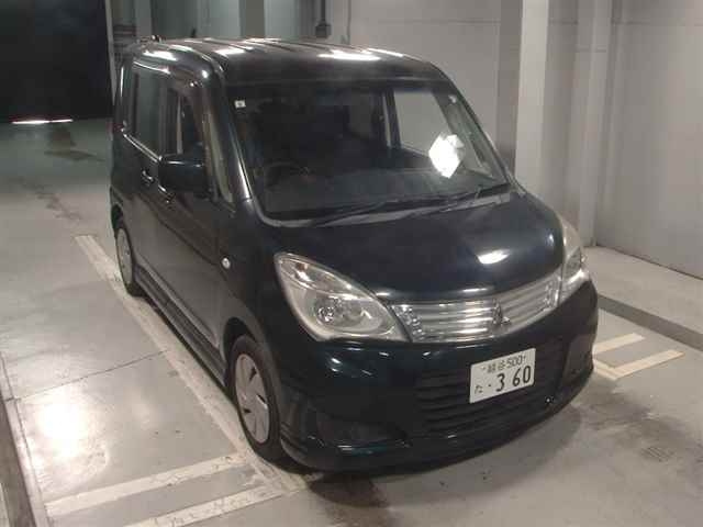 MITSUBISHI DELICA D2 2014