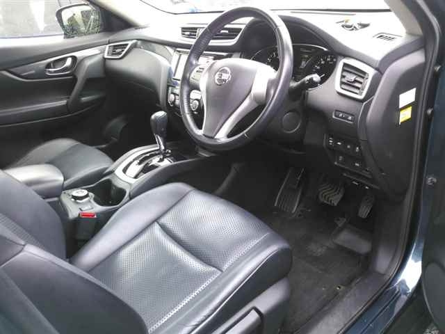 NISSAN X-TRAIL 2015