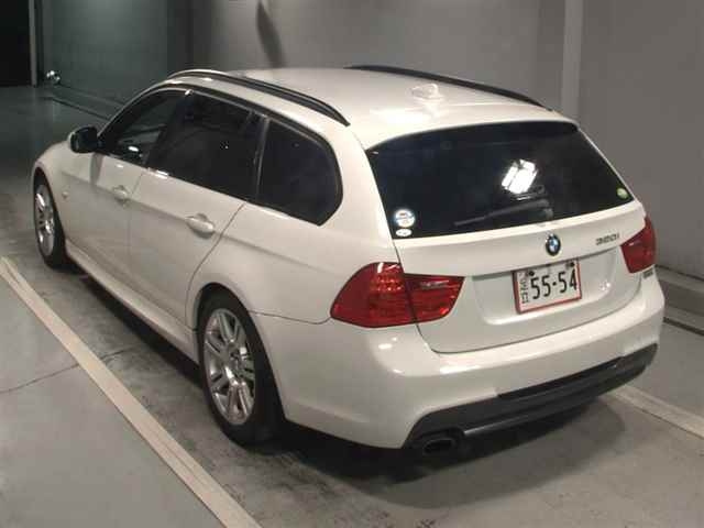 BMW 3 SERIES 2010