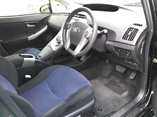 TOYOTA PRIUS 2013