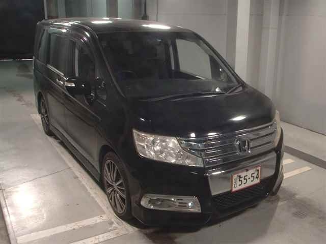 HONDA STEP WAGON 2011