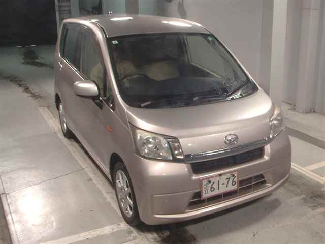 DAIHATSU MOVE 2013