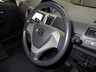 DAIHATSU MOVE 2012