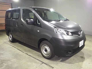NISSAN NV200 2022