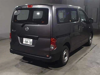 NISSAN NV200 2022