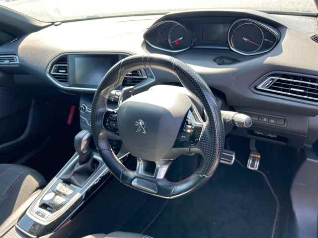 PEUGEOT 308 2017