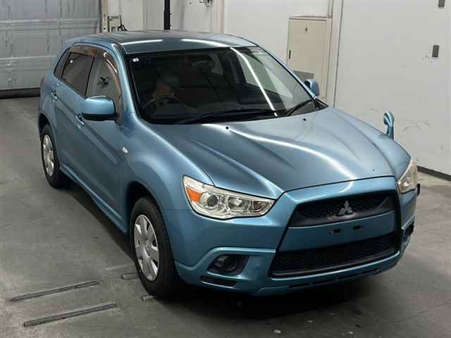 MITSUBISHI RVR 2010