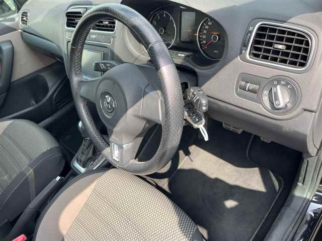 VOLKSWAGEN CROSS POLO 2012