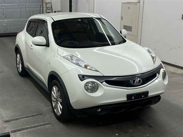 NISSAN JUKE 2012