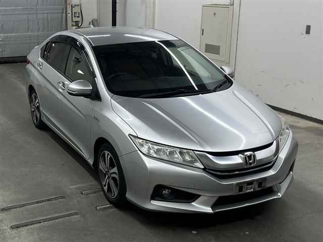 HONDA GRACE 2016