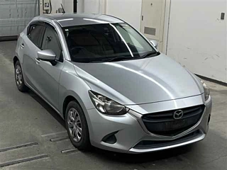 MAZDA DEMIO 2018