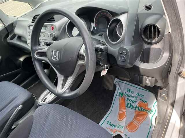 HONDA FIT 2010