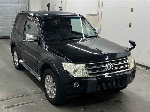MITSUBISHI PAJERO 2010