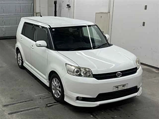 TOYOTA COROLLA RUMION 2012