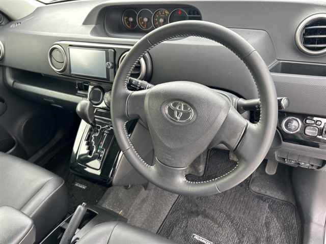 TOYOTA COROLLA RUMION 2012