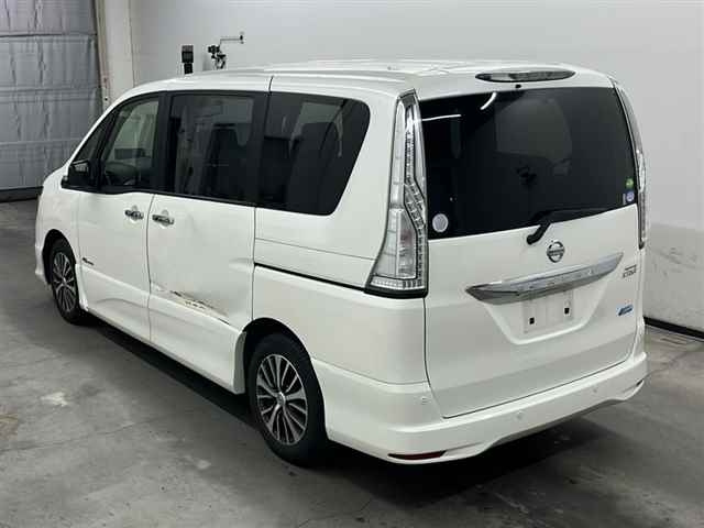 NISSAN SERENA 2015