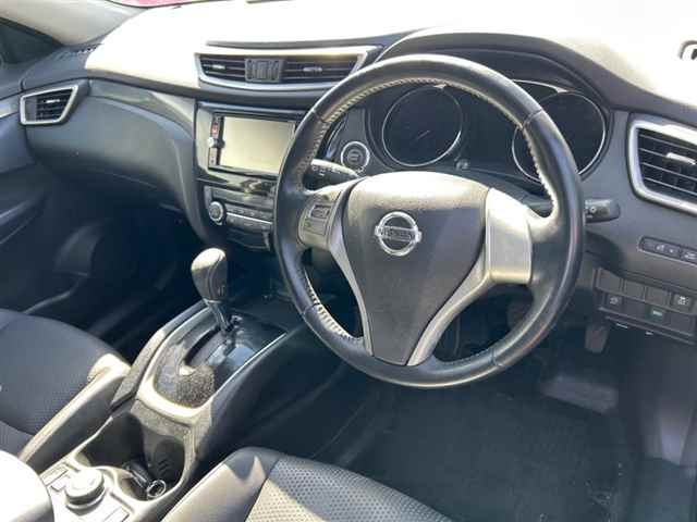NISSAN X-TRAIL 2015