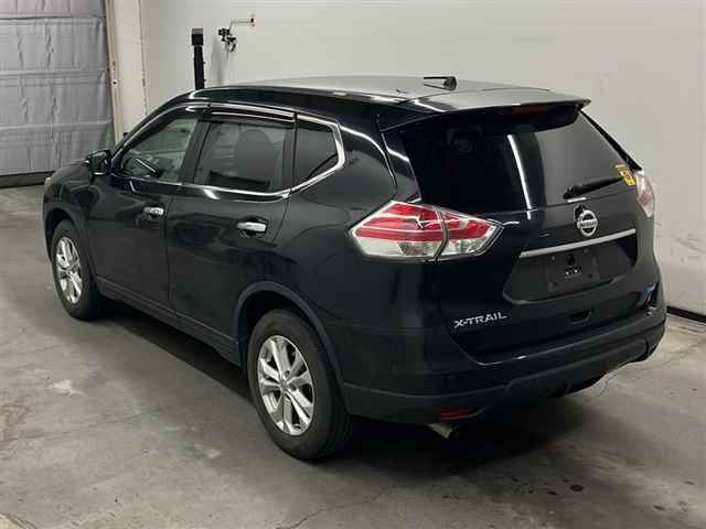 NISSAN X-TRAIL 2015