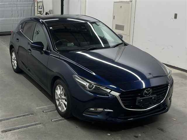 MAZDA AXELA 2016